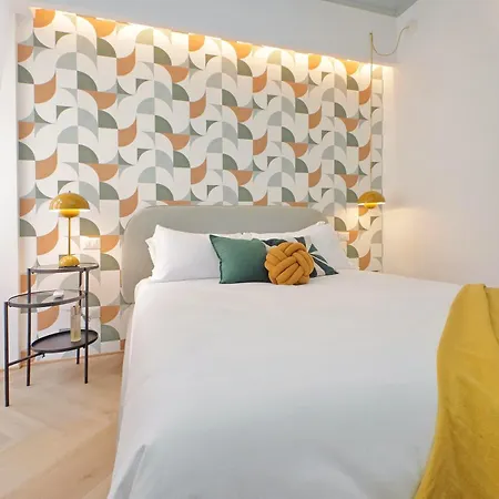 Ych-colorful And Classy Near Fori Imperiali Apartment Rome